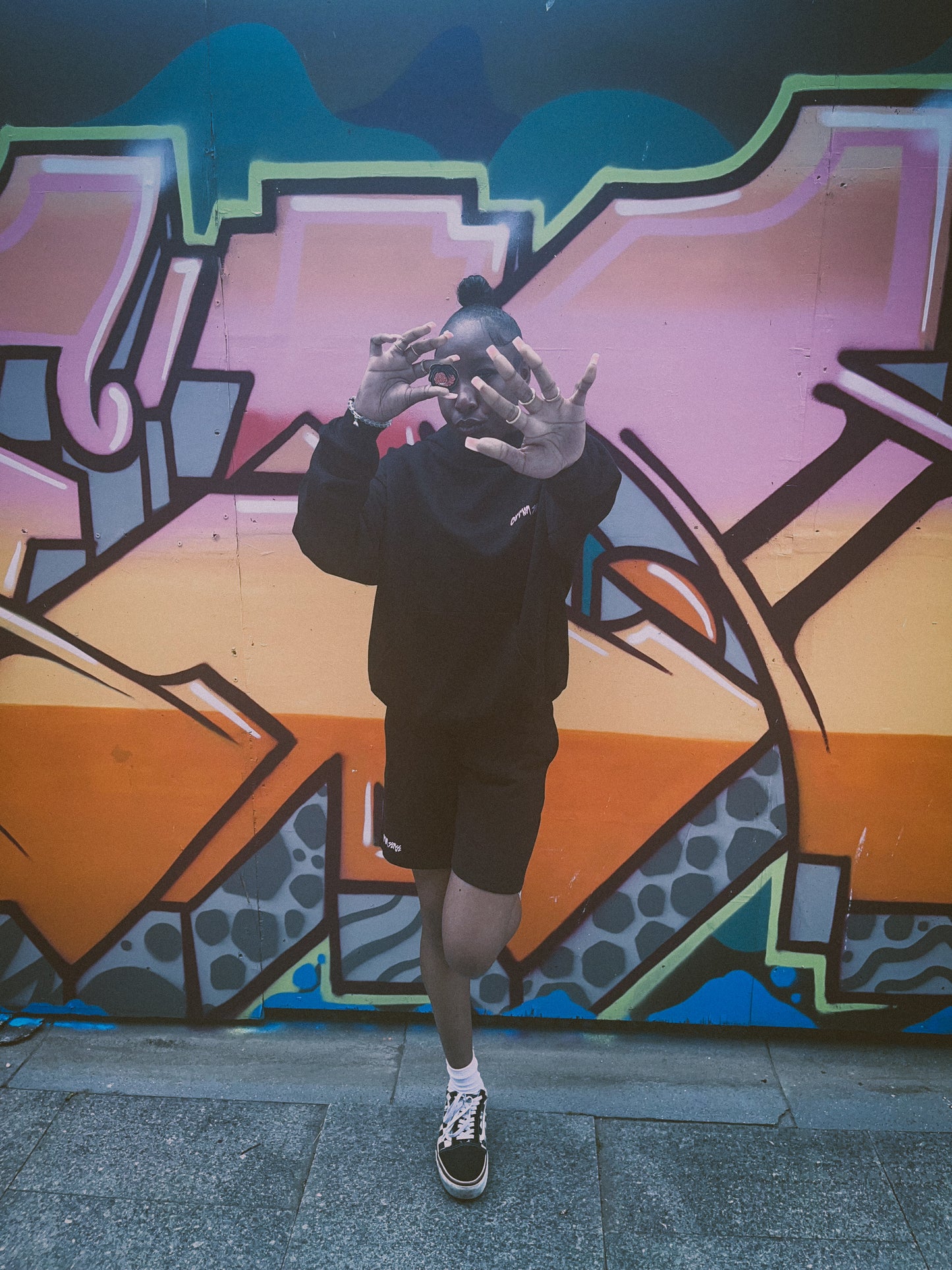 CMMN SNZ "PINK SMILEY" HOODIE