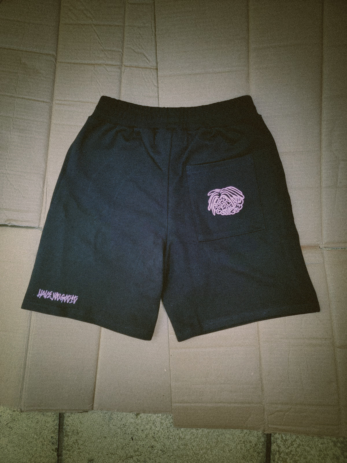 CMMN SNZ "PINK SMILEY" SHORTS