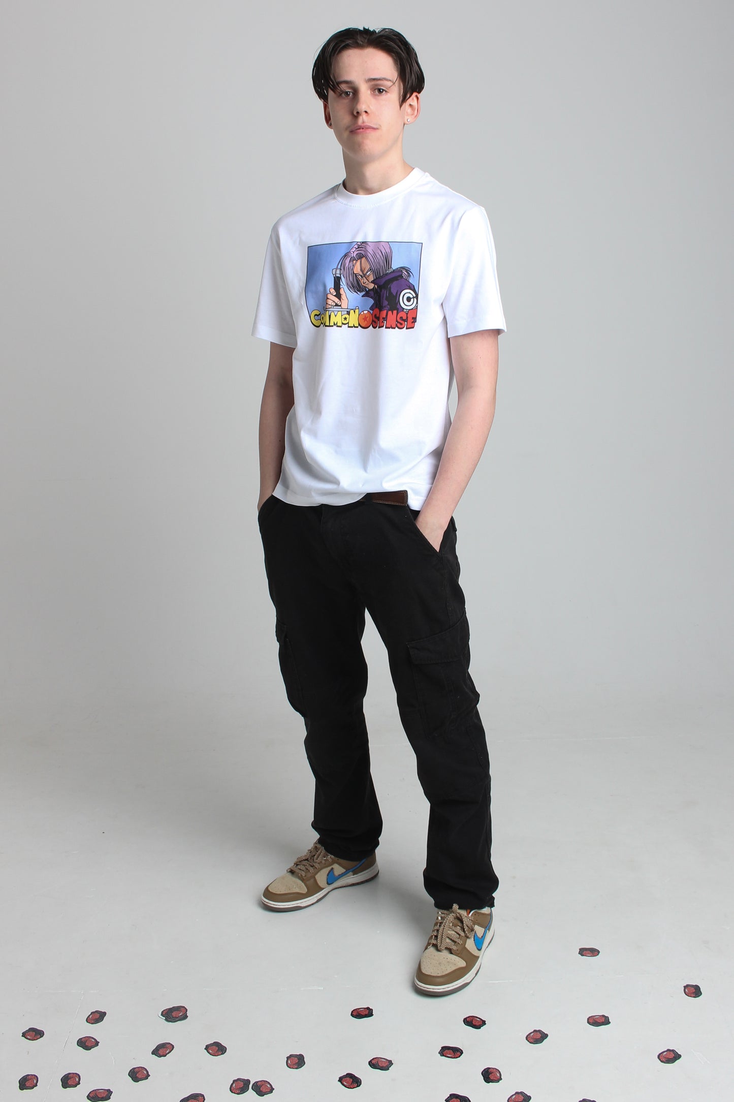 CMMN SNZ "TRUNKS" TEE